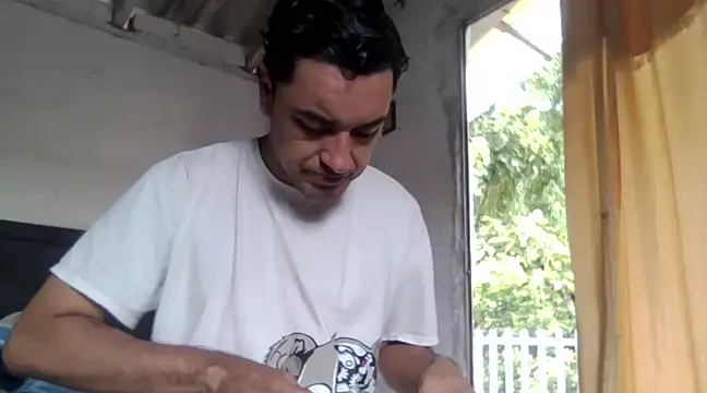 Snapshot of hino_chan chatting on 14, 3, 2025 hino chan online show from 14, 3, 2025