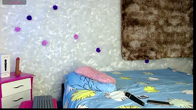 bella warzon online show from 14, 3, 2026