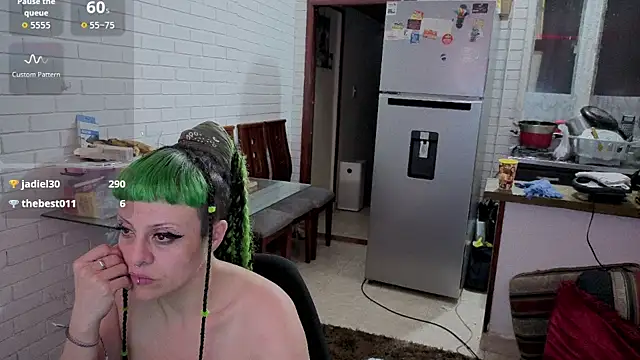 freyaa sorcerees online show from 27, 10, 2025