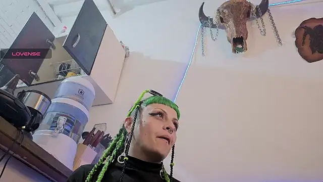 freyaa sorcerees online show from 21, 10, 2025