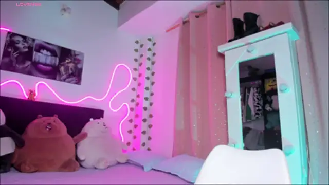 Vickysth online show from 15, 10, 2025