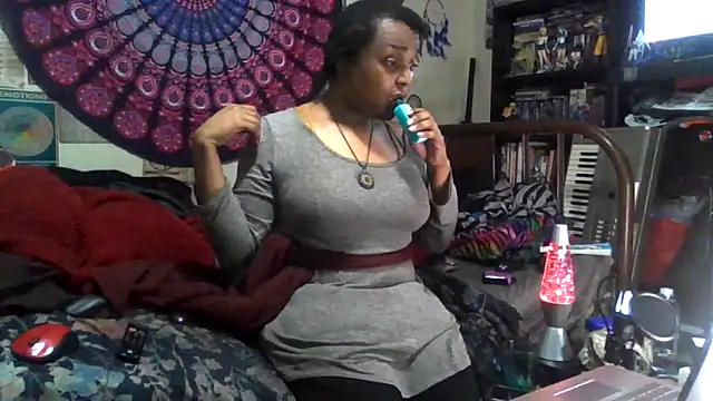 GardeniaFields online show from 18, 11, 2025