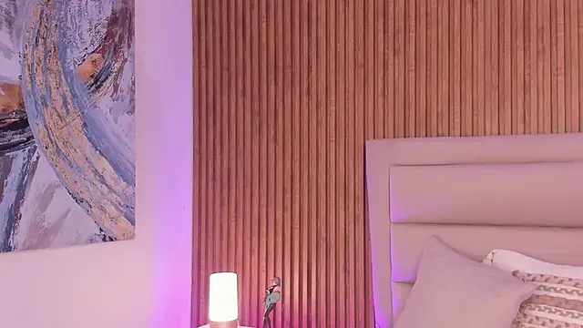 Snapshot of FatimaEvans chatting on 12, 10, 2025 FatimaEvans online show from 12, 10, 2025