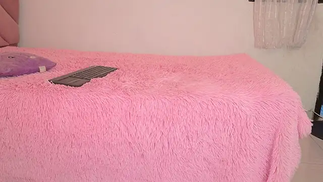 Snapshot of eva_sin18 chatting on 27, 6, 2026 eva sin18 online show from 27, 6, 2026