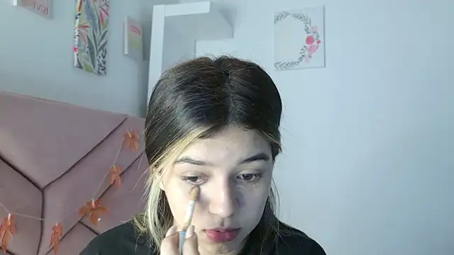 eva sin18 online show from 15, 9, 2025
