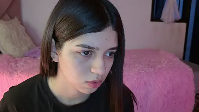 Snapshot of eva_sin18 chatting on 24, 5, 2026 eva sin18 online show from 24, 5, 2026