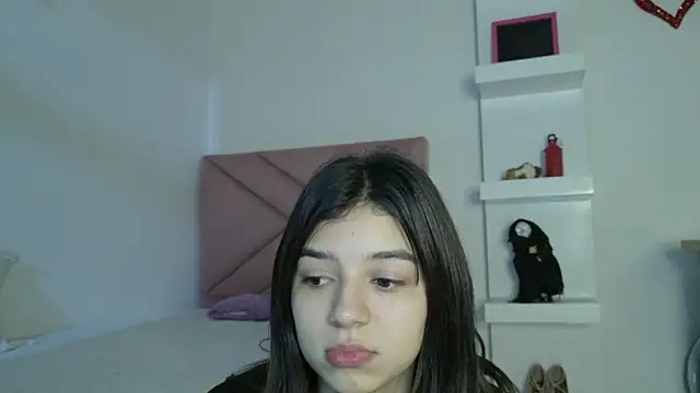 Snapshot of eva_sin18 chatting on 20, 5, 2026 eva sin18 online show from 20, 5, 2026