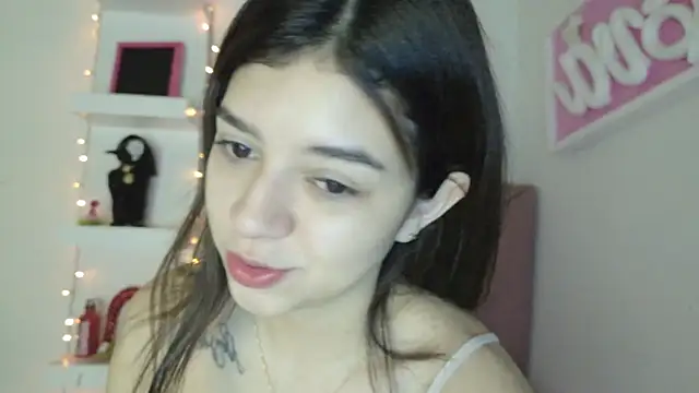 Snapshot of eva_sin18 chatting on 24, 4, 2026 eva sin18 online show from 24, 4, 2026