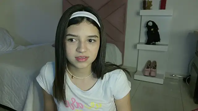 Snapshot of eva_sin18 chatting on 15, 5, 2026 eva sin18 online show from 15, 5, 2026