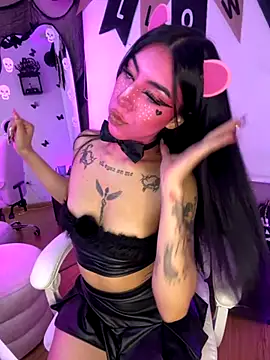 Kendramillerr 1 online show from 30, 10, 2025