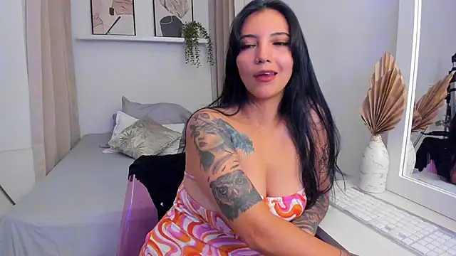 roxy hell online show from 17, 6, 2026