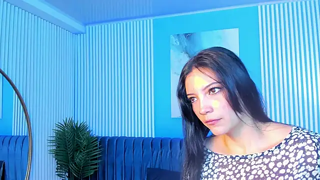 roxy hell online show from 27, 10, 2025