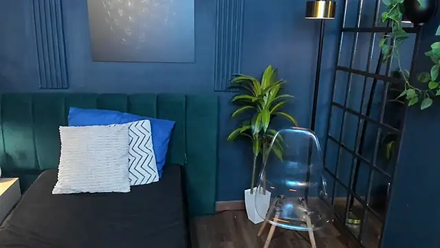 roxy hell online show from 12, 2, 2026