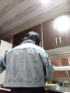 Nathaly 12 online show from 12, 11, 2025