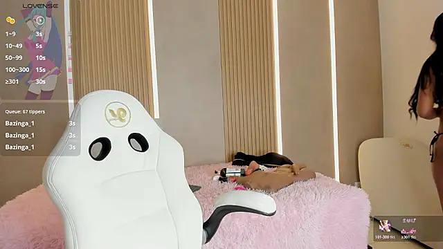 stephany summer online show from 9, 3, 2026