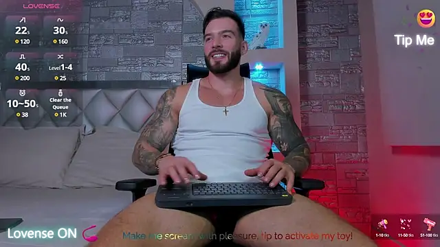 Snapshot of OLIVER_COLT chatting on 20, 3, 2025 OLIVER COLT online show from 20, 3, 2025