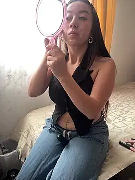 VictoriaGerard Pink online show from 10, 2, 2026