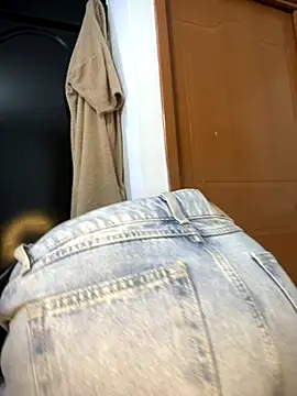 VictoriaGerard Pink online show from 23, 10, 2025