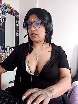 DaniPoison online show from 5, 11, 2025