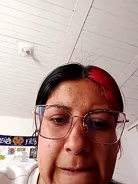 Snapshot of DaniPoison chatting on 15, 2, 2026 DaniPoison online show from 15, 2, 2026