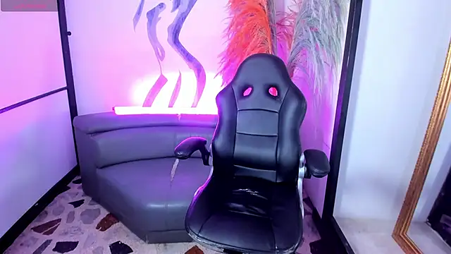 VanessaScott  online show from 23, 10, 2025