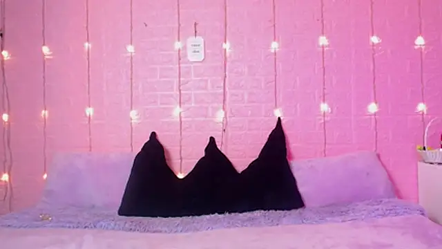 wet valery online show from 27, 2, 2026