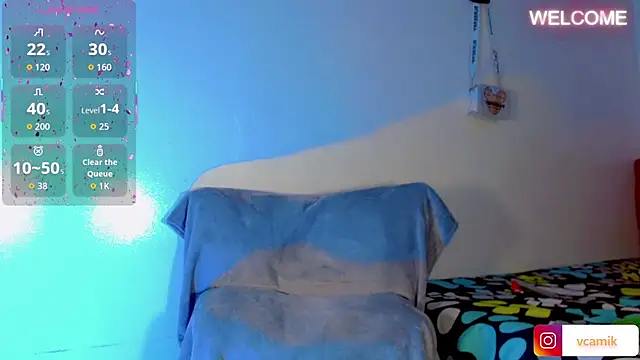 alexsandra kiss online show from 4, 3, 2026