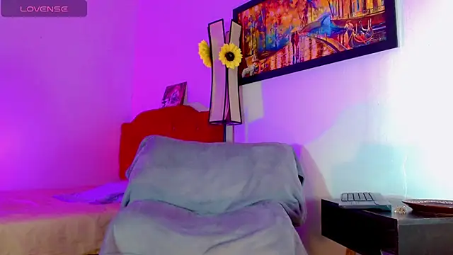 alexsandra kiss online show from 4, 4, 2026