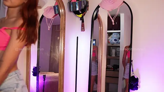 sweetlittlevenus online show from 11, 4, 2026