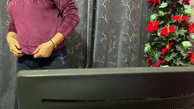 Eeraa  online show from 12, 2, 2026