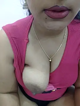 Snapshot of priya_00143 chatting on 24, 10, 2025 priya 00143 online show from 24, 10, 2025