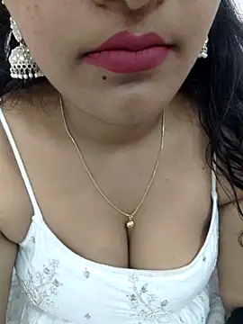 priya 00143 online show from 25, 11, 2025