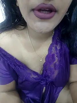 Snapshot of priya_00143 chatting on 26, 10, 2025 priya 00143 online show from 26, 10, 2025