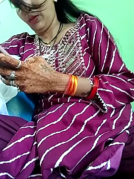 Hotty-Nidhi online show from 22, 9, 2025