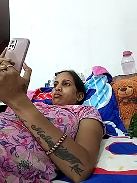 Hotty-Nidhi online show from 22, 10, 2025