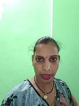 Hotty-Nidhi online show from 24, 10, 2025