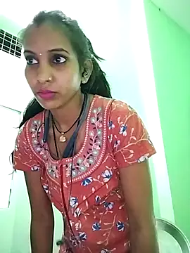 Hotty-Nidhi online show from 12, 3, 2025