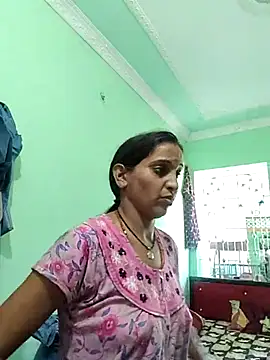 Hotty-Nidhi online show from 11, 10, 2025