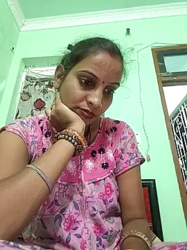 Hotty-Nidhi online show from 4, 11, 2025