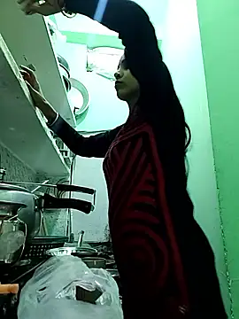 Hotty-Nidhi online show from 12, 1, 2026