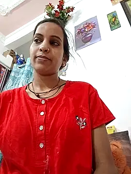 Hotty-Nidhi online show from 11, 6, 2026