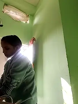 Hotty-Nidhi online show from 6, 2, 2026