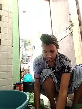 Hotty-Nidhi online show from 23, 3, 2026