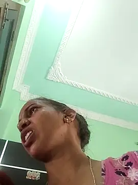 Hotty-Nidhi online show from 29, 3, 2026