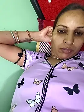 Hotty-Nidhi online show from 5, 3, 2026