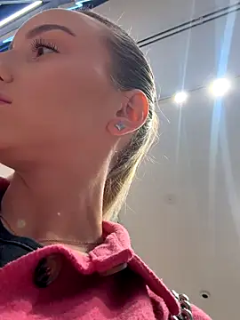 AlexisWhit online show from 1, 11, 2025