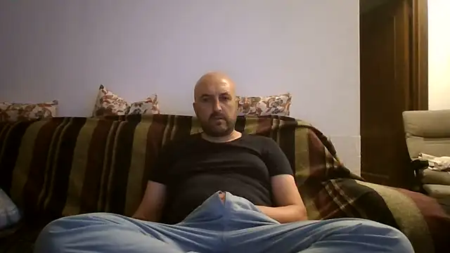 maxxxio12 online show from 17, 6, 2026