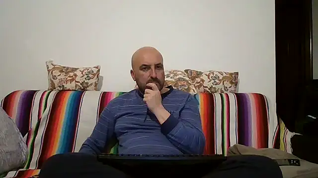 maxxxio12 online show from 10, 4, 2026