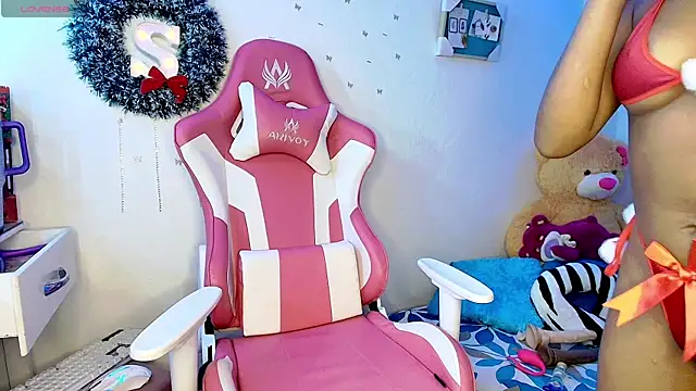 charlotte walker1 online show from 20, 12, 2025