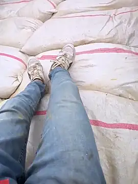 Thunderbolt121 online show from 6, 3, 2026